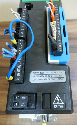3098-0059 EMERSON  Control Techniques Servo Drive/Servo Control 3 FASES 380-480 VAC 50/60 HZ