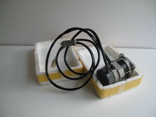 La nueva original BLM-N23-50-1000, el motor incluye 1000 una línea atada codificador, 48V, 48,0 VDC, 12,1 en-onzas/amperio.