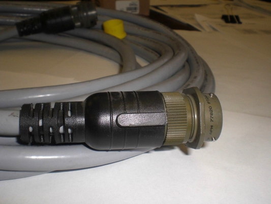 CFEF-25 EMERSON Técnicas de control Servocables Extensión de retroalimentación del motor flexible