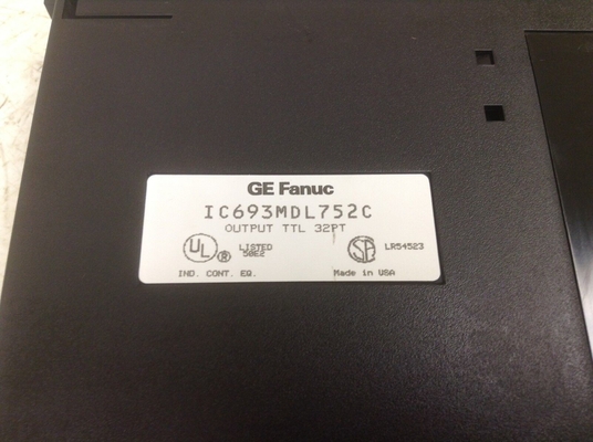 Módulo de E/S digital GE FANUC SERIE 90-30 PLC 125 VCC IC693MDL752