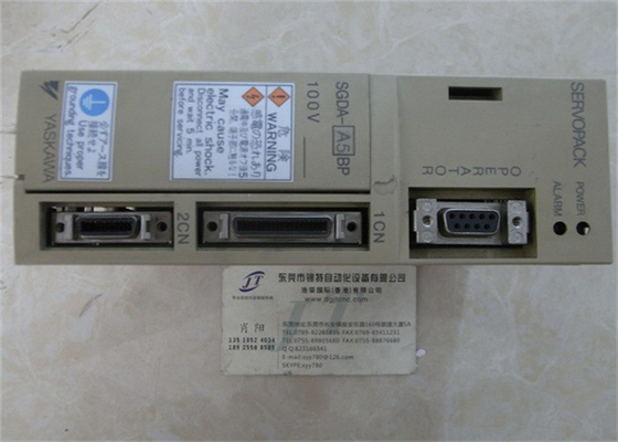 Yaskawa SGDA-A5BP Nuevo Servo Amplificador CA 115V Nuevo en la caja