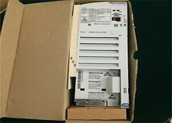 INVERSOR DE FRECUENCIA VECTORIAL Lenze E82EV152K4C 5.5 / 4.4 AMP 50/60 HZ