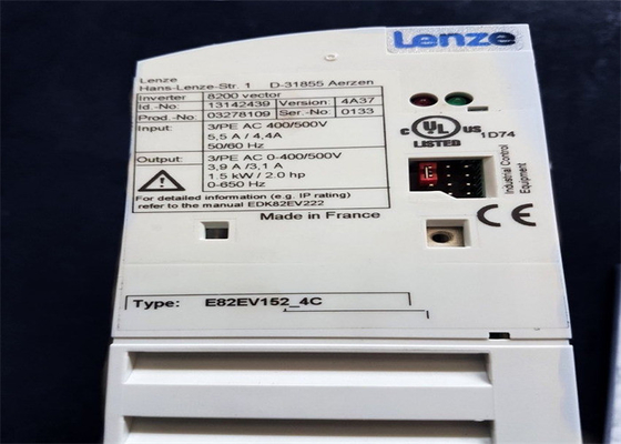 INVERSOR DE FRECUENCIA VECTORIAL Lenze E82EV152K4C 5.5 / 4.4 AMP 50/60 HZ