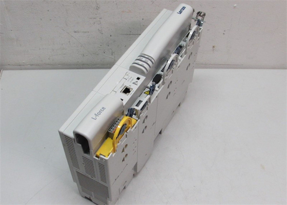 Lenze E94AMHE0074 VOLTAJE DE ENTRADA DE SERVO DRIVE 3 FASE 325/565/705 VDC TERMINALES DE TORNILLO
