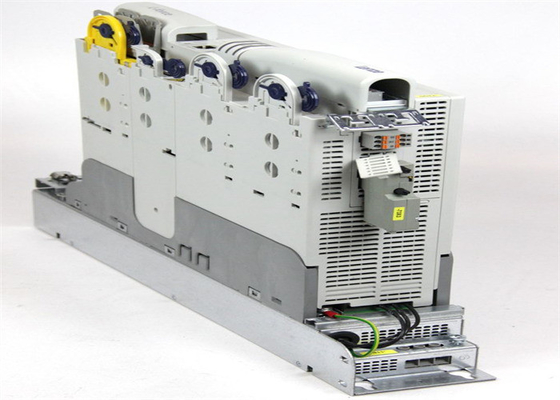 Lenze E94ASHE0044 SERVO DRIVE SERIE 9400 ACCIONAMIENTO ÚNICO HIGHLINE 1.5 KW