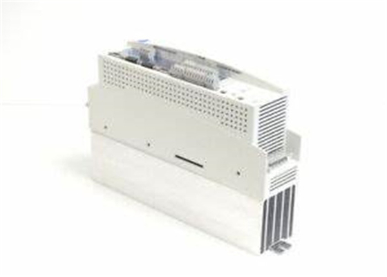 Lenze EVS9322-ESV004 SERVO CONTROLADOR 400/480 VAC SERIE 9300 UNIDAD INTEGRADA