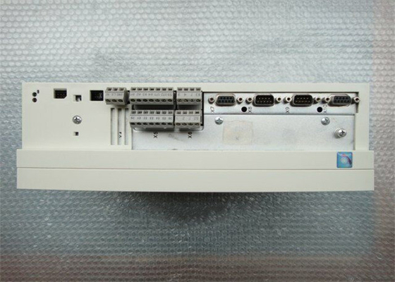 Lenze EVS9323-EP SERVO CONTROLADOR SERIE 9300 UNIDAD INTEGRADA 400/480 VAC