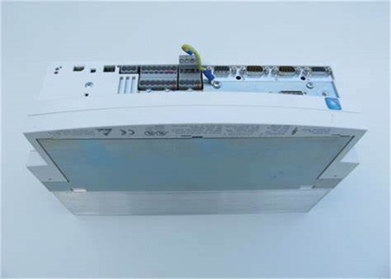 Lenze EVS9323-EKV004 SERVO CONTROLADOR SERIE 9300 400/480 VAC 1.5 KW (2 HP) SERVO CAM PERFILADOR