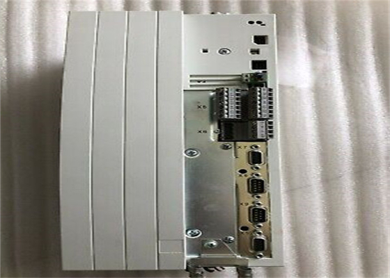 Lenze EVS9324-CKV003 SERVO CONTROLADOR SERIE 9300 400/480 VAC 3.0 KW (4 HP)