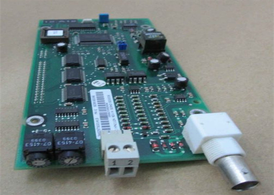 El control lógico programable (PLC) de la serie 90-30 de GE FANUC IC693BEM331