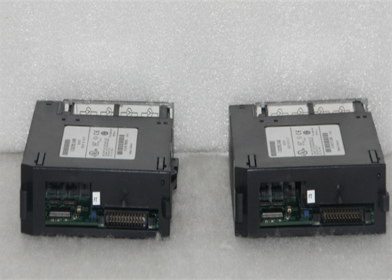 El control lógico programable (PLC) de la serie 90-30 de GE FANUC IC693CHS392