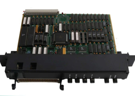 El control lógico programable de GE FANUC IC693CMM321 Serie 90-30