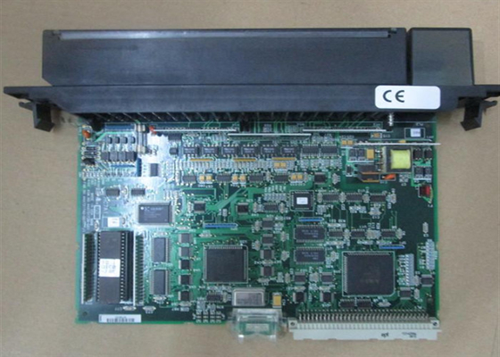 El control lógico programable de GE FANUC IC693CMM321 Serie 90-30
