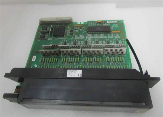 GE FANUCIC693CPU331 SERIAS 90-30 Controlador lógico programable