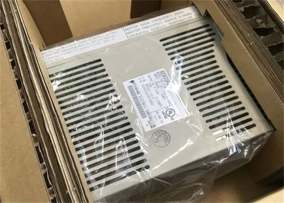 SGD-A5AN Yaskawa 230V Ac Servo Drives Nuevo en su caja original