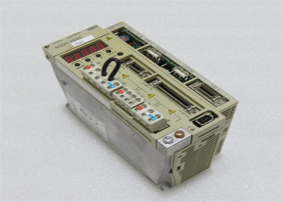 Yaskawa Nuevo SGDH-A5AE 230V Servo Drive Nuevo en la caja original