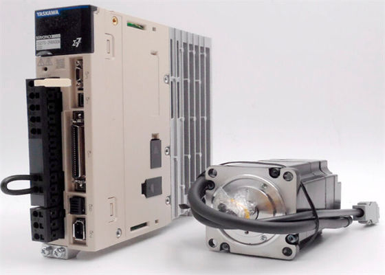 Yaskawa SGMPS-15ACA41 Nuevo motor de servicio de corriente alterna 200V 1 año de garantía