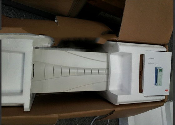 Invertidor de frecuencia variable de ABB ACS800-104-0610-5+C126+E205+V991