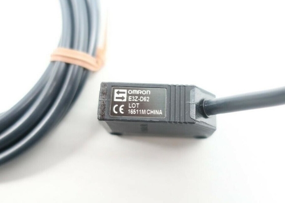 Omron E3Z-D62 LOS 02Z10M Photoelectric Switch Sensor 12 - 24 VDC 26,4 VDC 100 mA máximo de máximo