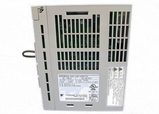Yaskawa SGDP-A3APAY108 AC Servo Amplificador Marrón Color 1 año de garantía Nuevo