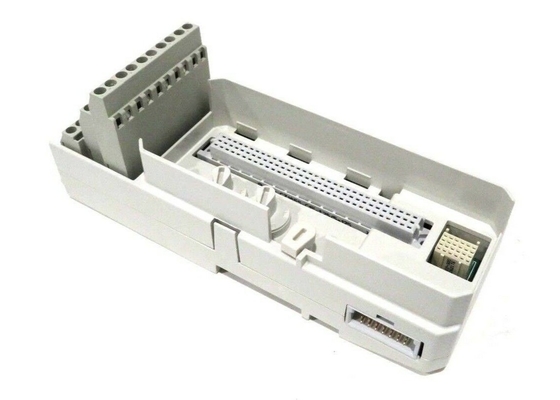 ABB DE MÓDULO DE TERMINACIÓN 3BSE013231R1, MÓDULO COMPACTO TU811V1 250V 3A MÁX.