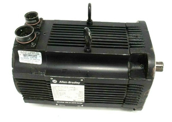 Se trata de un motor de servicio de corriente alterna de 380-460 voltios AC 50-60 Hertz.