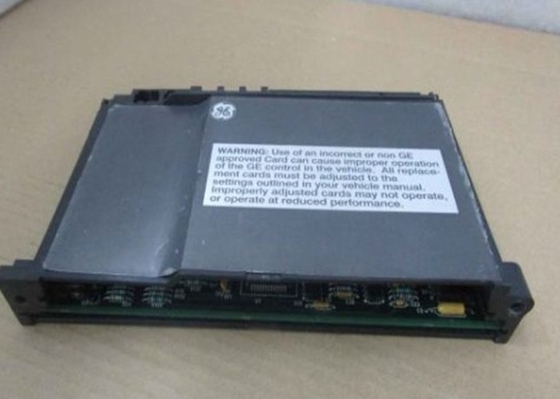 GE FANUC IC693PWR330 módulo de alimentación 5 Vdc 30 vatios máximo 24 Vdc Relay 15 vatios máximo 24