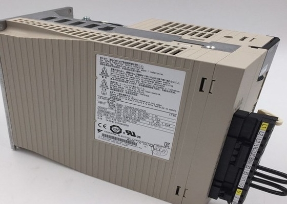 SGDV-200A01A0020 Servo Drives Yaskawa Nuevo en la caja original