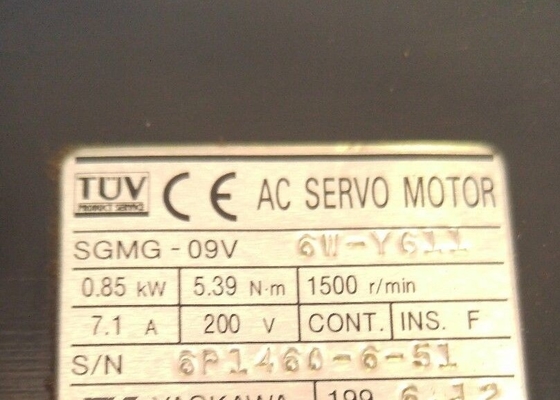 De Yaskawa SGMG-09V 6W-YG11 del nanómetro 1500 R/MIN del MOTOR SERVO 0,85 kilovatio 5,39 10,7 amperios