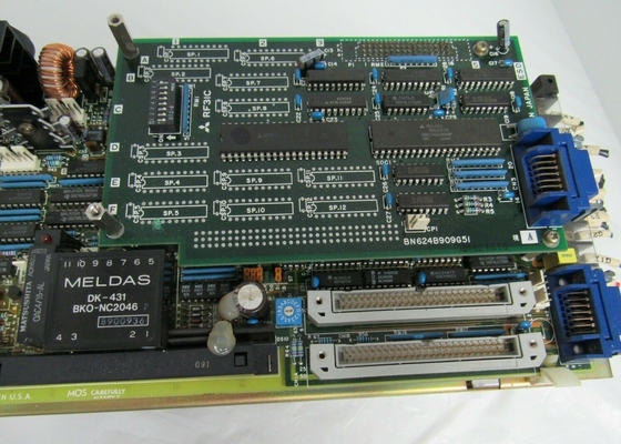 MR-S1-83-E31 MITSUBISHI  MR-S Servoaccionamiento de CA 1kW 1 Eje RF-312 Para Bucle Cerrado