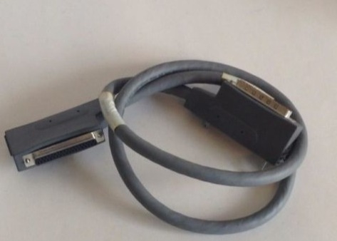EMERSON KJ4010X1-BF1 Ensamblaje de cable extensor LocalBus para servomotores 12 VCC