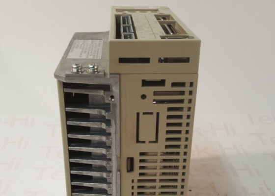 Impulsión serva amperio de YASKAWA SGDH-05AE para la automatización de la robótica del CNC que trabaja a máquina
