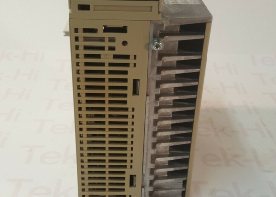 Impulsión serva amperio de YASKAWA SGDH-05AE para la automatización de la robótica del CNC que trabaja a máquina