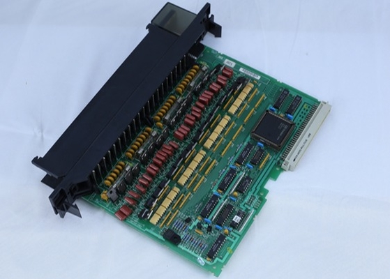 GE Fanuc IC697MDL350 Módulo de entrada discreto de 120 V CA Speedtronic Mark V