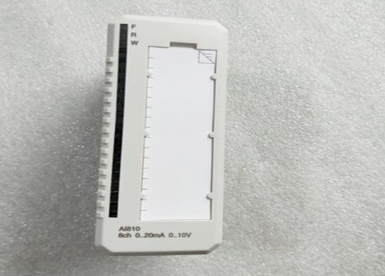 Puerto óptico de los módulos de comunicación de ABB TB842 3BSE022464R1 TB842 Modulebus