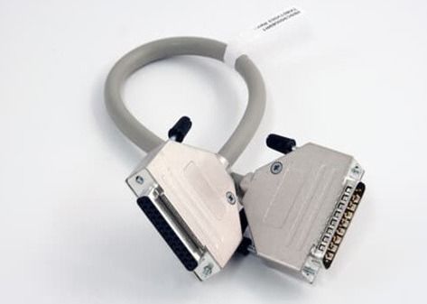 La extensión de TK801V006 3BSC950089R2 Modulebus protegió el submarino 25 del cable los 0.3m D hembra-varón