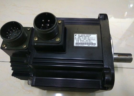 SGMGH-09ACA61 Yaskawa Nuevo motor industrial nuevo en caja