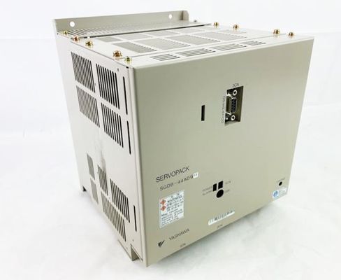 El controlador de servo de Yaskawa SGDB-44ADGY8 Nuevo