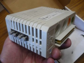 Entrada-salida del módem S800 del racimo del módulo ABB 3BSE037760R1 TB840A Modulebus de New Digital, RRPP: B