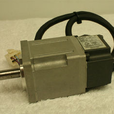 Servomotor de la CA de OMRON R88M-GP40030H-S2-Z, con el Plano-estilo 400W del codificador del inc., 200 VAC, con llave/sin el freno, 3000rpm