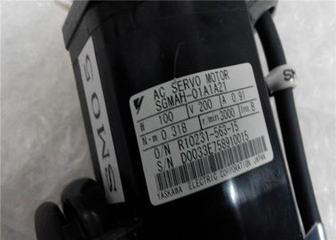 MOTOR SERVO industrial 100W 0.91A los 0.318N.m Japón SGMAH-01A1A21 de YASKAWA