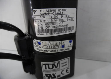 Motor servo eléctrico SGMAH01AAA41 200v 3000RPM de la CA de Yaskawa SGMAH-02AAA41 200w