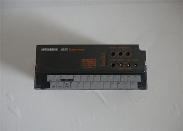 AJ65BT-64RD3 Módulo de fuente de alimentación redundante universal Mitsubishi, modelo rojo