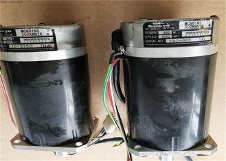 MC801NS302KNN26 Nidec Sankyo Industrial AC Servo Motor 800W Velocidad de rotación 3000