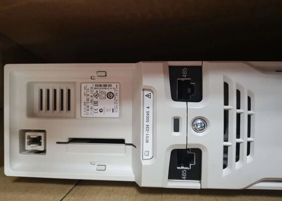 Inversor industrial de la CA del kilovatio Unidrive M701-03400100A Emerson de Nidec 2.2/3.0 de las técnicas de control