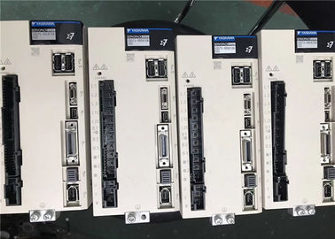 YASKAWA SERVOPACK SGD7S-120A20A 1.5KW  2.0N.m Operating ambient temperature 0-40℃