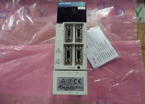 MITSUBISHI serial servo controller MR-J2S-10CP-S084 3 phase Indutrial servo motor driver