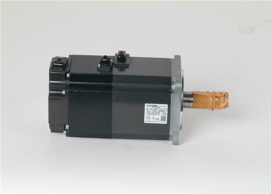 Mitsubishi AC Industiral Servo Motor HF-KP73E2 300R/MIN 750W 106V 5.2A