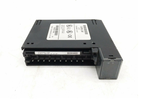 GE FANUC IC693MDL330 ， 120/240 Volt ,  2-Amp AC Output Module ， Series 90-30