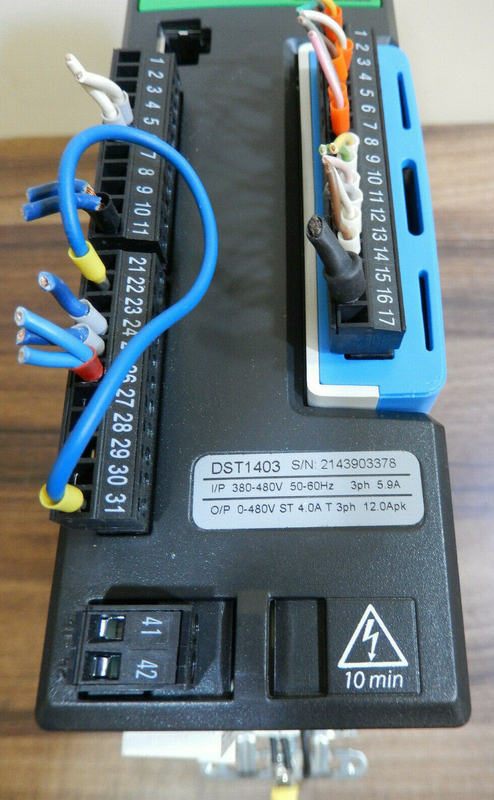 3098-0059 EMERSON  Control Techniques Servo Drive/Servo Control 3 FASES 380-480 VAC 50/60 HZ